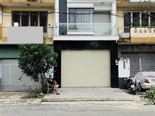 Cho thuê nhà mt sát đường số 19,khu tên lửa, dt 5x20m,giá 25tr,3.5 tấm,full nội thất,vào ở liền.