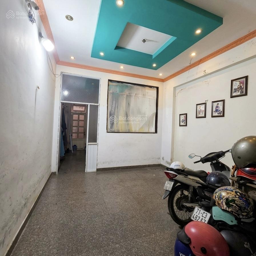 Chủ kẹt tiền bán gấp giá từ 10 xuống 9.5tỷ mtnb đường bà hom, khu ẩm thực q6, dt 4x16.5m, 4 tấm