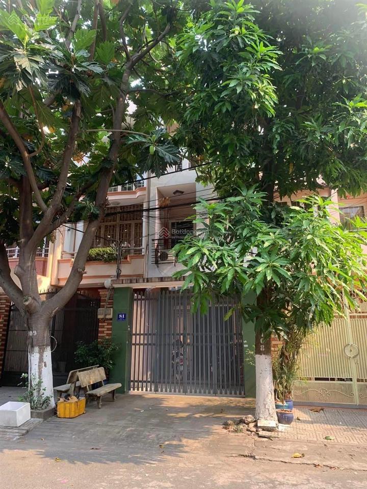 Chính chủ tin tưởng gửi nhà thuê rẻ nhất mt khu tên lửa,dt 4x20m,1 trệt 2 lầu,giá 17 triệu/tháng.