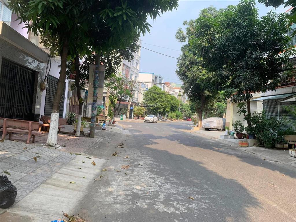 Chính chủ tin tưởng gửi nhà thuê rẻ nhất mt khu tên lửa,dt 4x20m,1 trệt 2 lầu,giá 17 triệu/tháng.