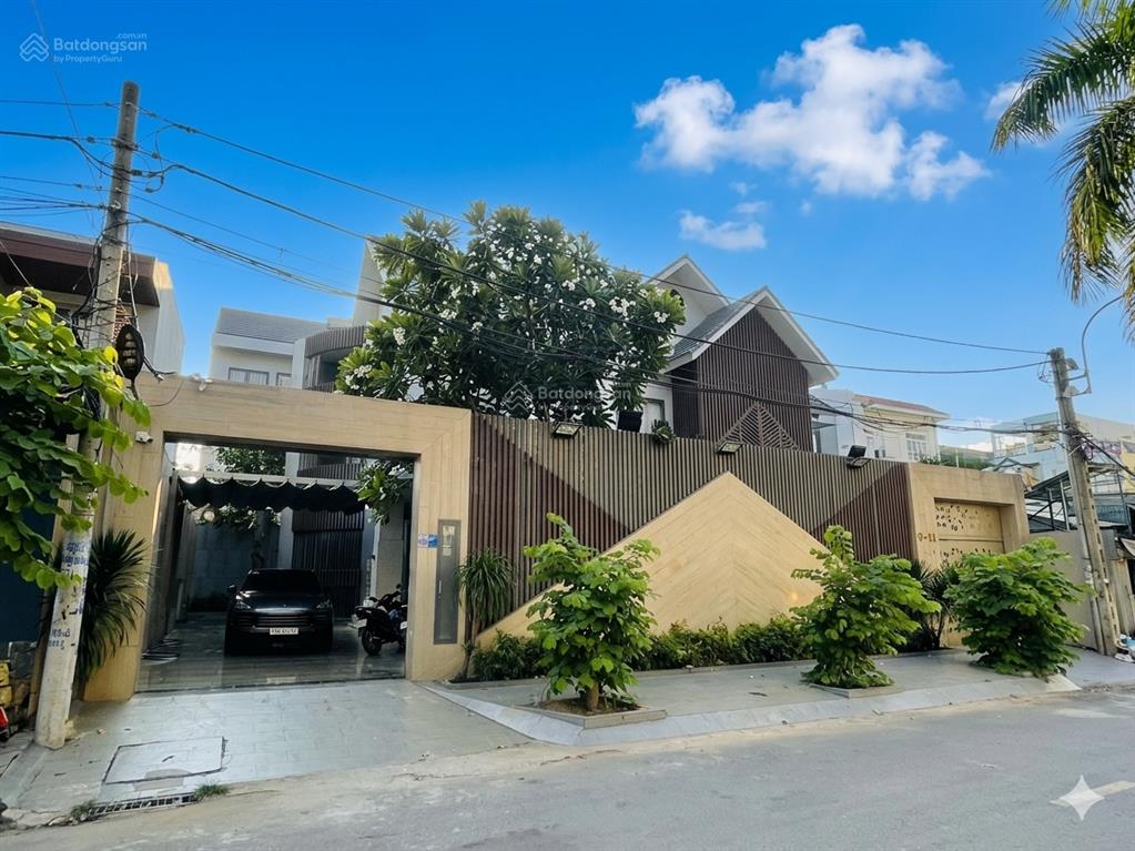 Chính chủ tin tưởng,uy tín gửi bán căn biệt thự vip,cao cấp nhất khu tên lửa