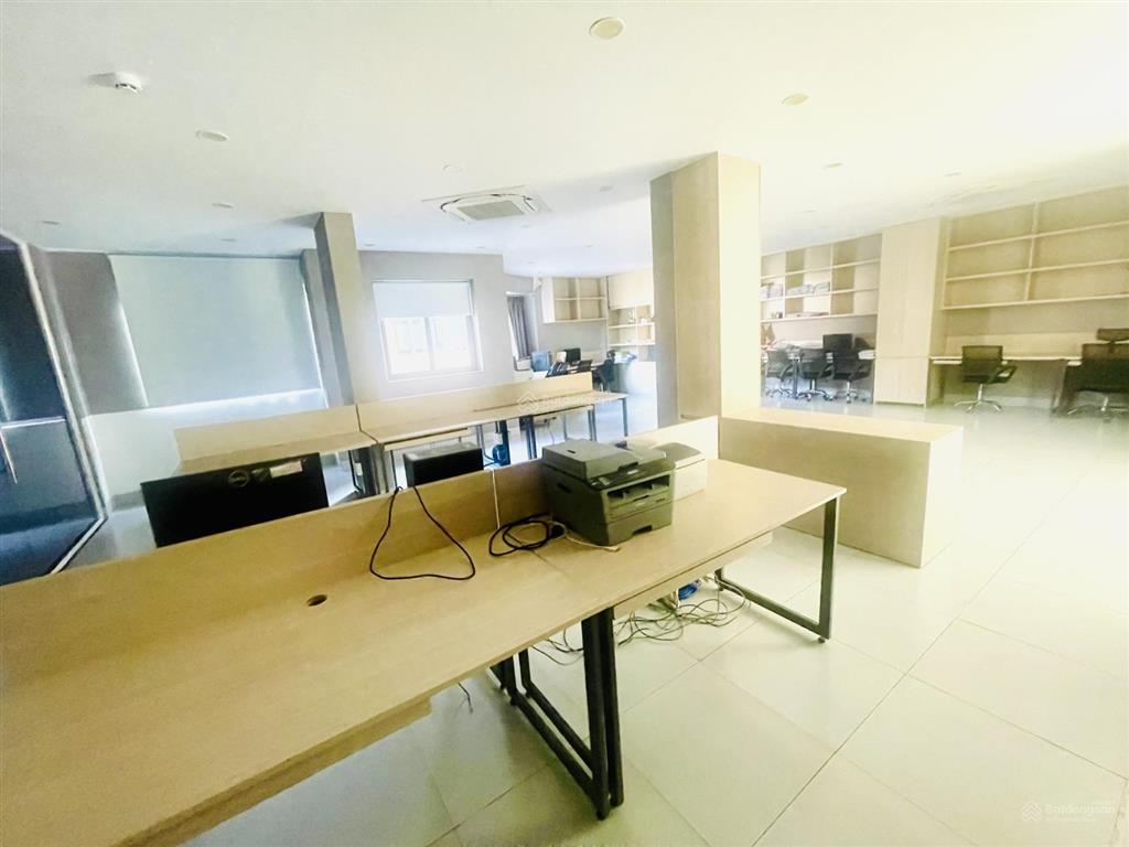 Chính chủ tin tưởng,uy tín gửi bán căn biệt thự vip,cao cấp nhất khu tên lửa