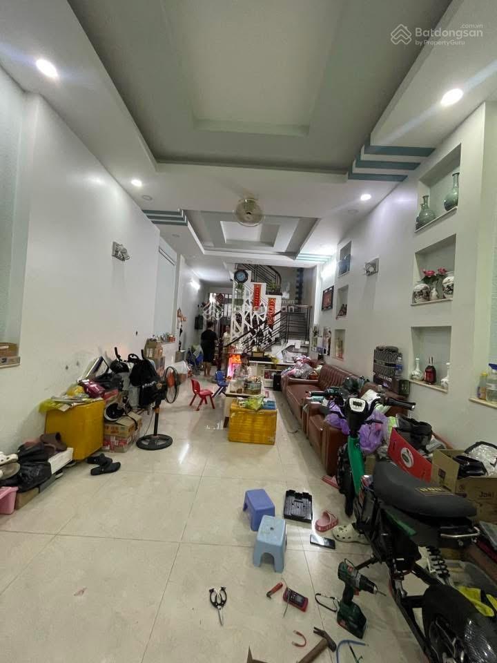 Chủ tin tưởng gửi căn nhà cho thuê giá rẻ nhất mt khu tên lửa,dt 4x20m,3.5 tấm,giá 17 triệu/tháng