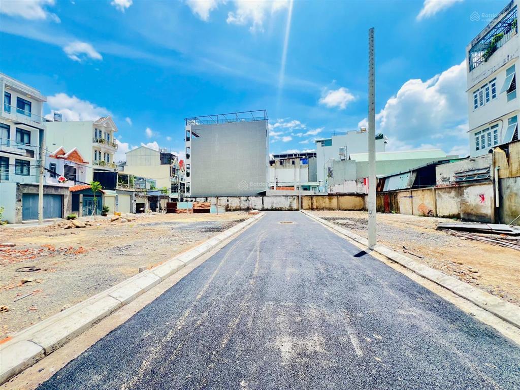 Bán đất khu phân lô đồng bộ hẻm trước 7m sau 6m dt(4x16m) đường trần thị năm giá 5,4 tỷ