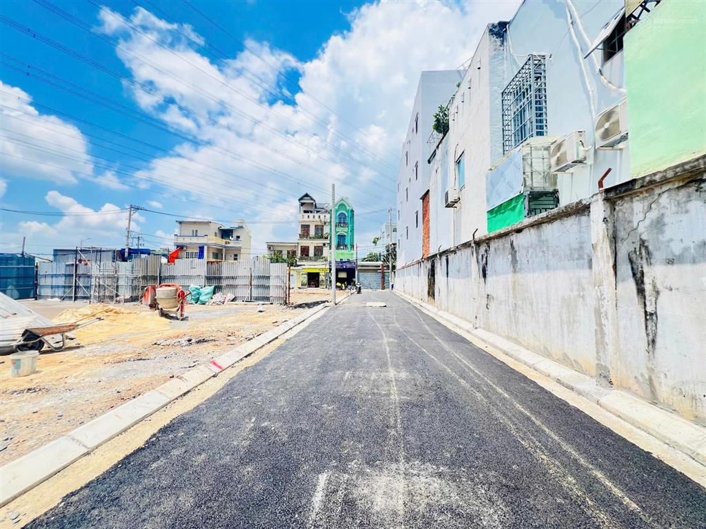 Bán đất khu phân lô đồng bộ hẻm trước 7m sau 6m dt(4x16m) đường trần thị năm giá 5,4 tỷ