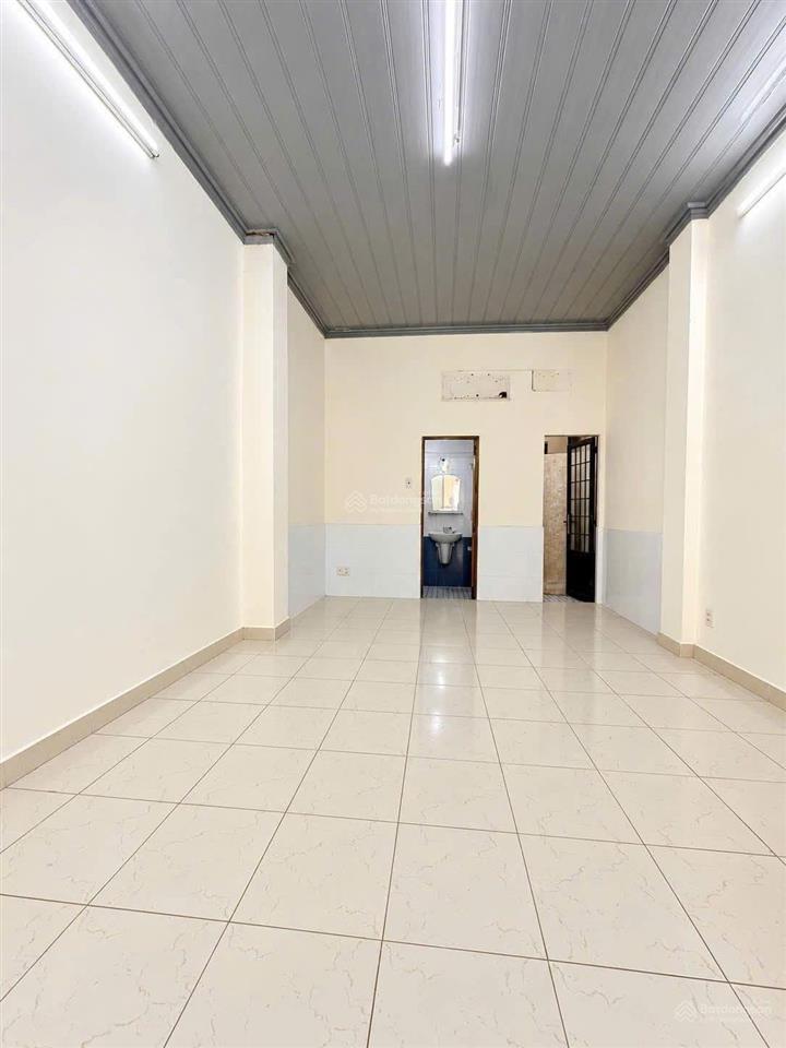 Bán nhà hẻm xe hơi nguyễn văn công dt(4x20m) căn góc đẹp giá chỉ 5,9 tỷ