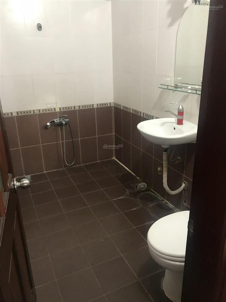 Chính chủ cần bán khách sạn tây đô mặt tiền đường phạm văn đồng, pháp lý rõ ràng. giá 9,2 tỷ có tl