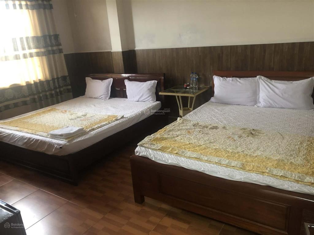 Chính chủ cần bán khách sạn tây đô mặt tiền đường phạm văn đồng, pháp lý rõ ràng. giá 9,2 tỷ có tl