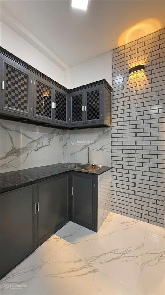 Nhà nguyễn thị căn gần siêu thị metro, dt 3x10m. có 2pn 2wc, giá 1,468 tỷ còn thương lượng mạnh