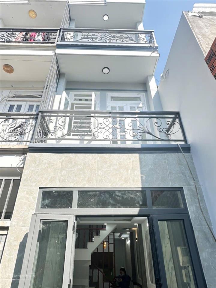 Shr. nhà 3,3x13m 2 lầu hiệp thành 13 có 4pn, hẻm xe hơi. giá 2,78 tỷ