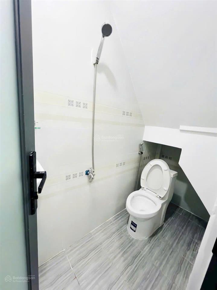Chủ cần bán nhanh nhà 4x6m hiệp thành 10 sát đường nguyễn ảnh thủ chỉ 780 triệu (còn bớt)