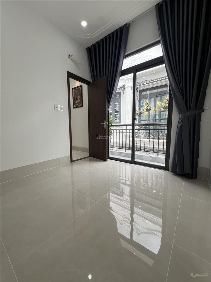 Nhà đường vào chùa pháp thạnh, hẻm xe hơi, ngang 4 dài 9m. giá 1,85 tỷ còn tl