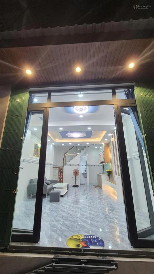 Chỉ hơn 1 tỷ nhà 4x7m hẻm xe hơi đường nguyễn ảnh thủ, gần ngã 3 đông quang, có 2pn, giá còn bớt