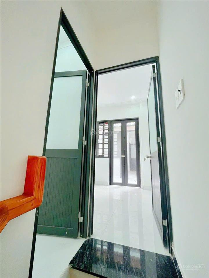 Hẻm 6m ô tô né nhau. nhà 1/ đường phan văn hớn gần cầu tham lương, dt 3,5x7m. giá 1,389 tỷ (tl)