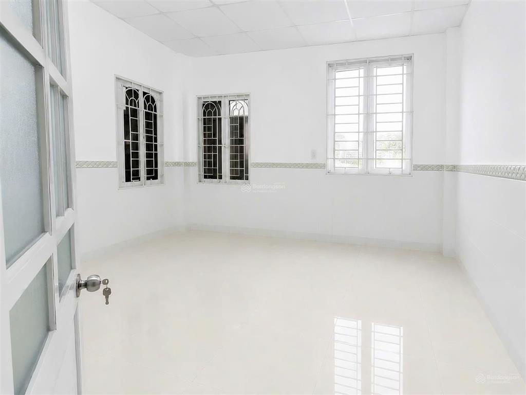 Hẻm xe tải  gần chợ hiệp thành. nhà 4x11m đường lê văn khương, có 2pn 2wc, ban công, giá 1,59tỷ tl