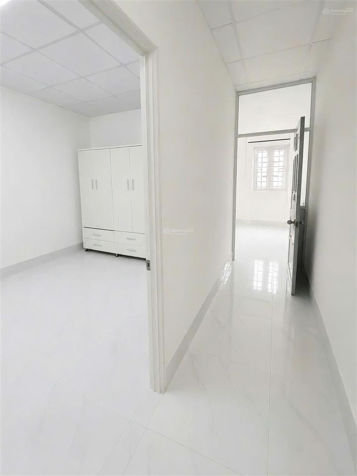 Hẻm xe tải  gần chợ hiệp thành. nhà 4x11m đường lê văn khương, có 2pn 2wc, ban công, giá 1,59tỷ tl