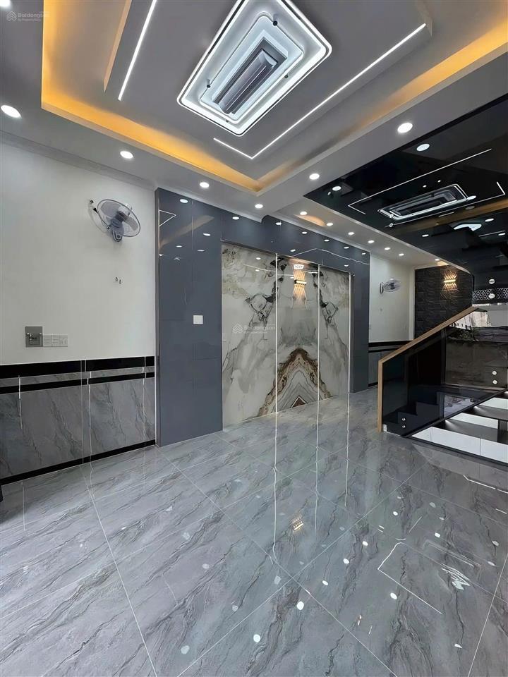Siêu phẩm nhà 43m2 hẻm xe tải đường lê văn khương, gần lẩu bò tèo, có 2pn 2wc, giá 1,49 tỷ (còn tl)