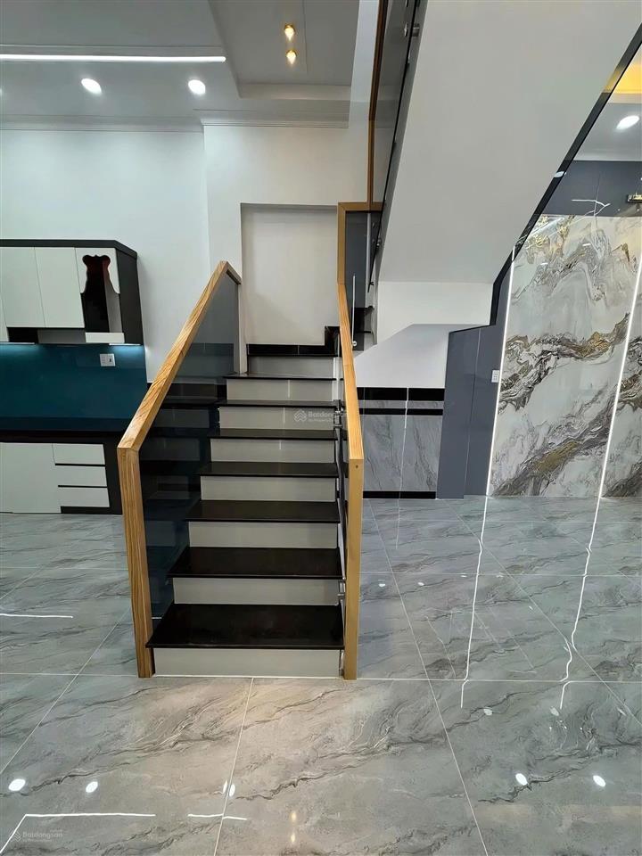 Siêu phẩm nhà 43m2 hẻm xe tải đường lê văn khương, gần lẩu bò tèo, có 2pn 2wc, giá 1,49 tỷ (còn tl)