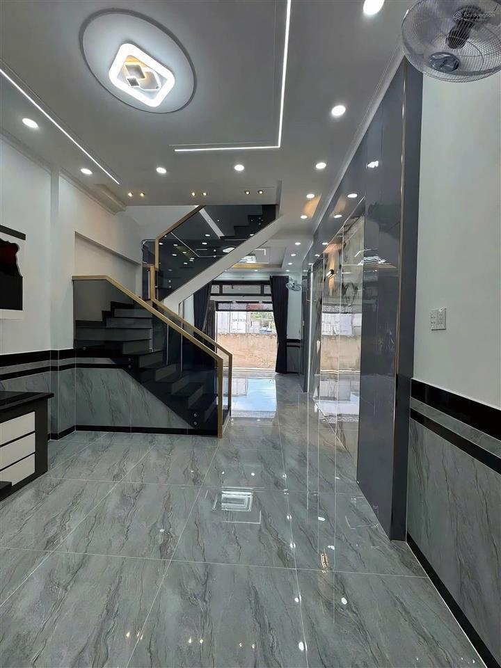 Siêu phẩm nhà 43m2 hẻm xe tải đường lê văn khương, gần lẩu bò tèo, có 2pn 2wc, giá 1,49 tỷ (còn tl)