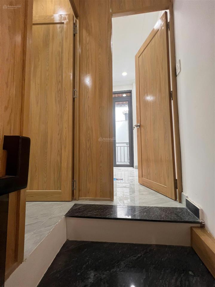 Đường nhựa 9m. nhà 24m2 thổ cư đường tth14 gần bệnh viện q12. có 2pn, ban công. giá 1,13 tỷ có bớt