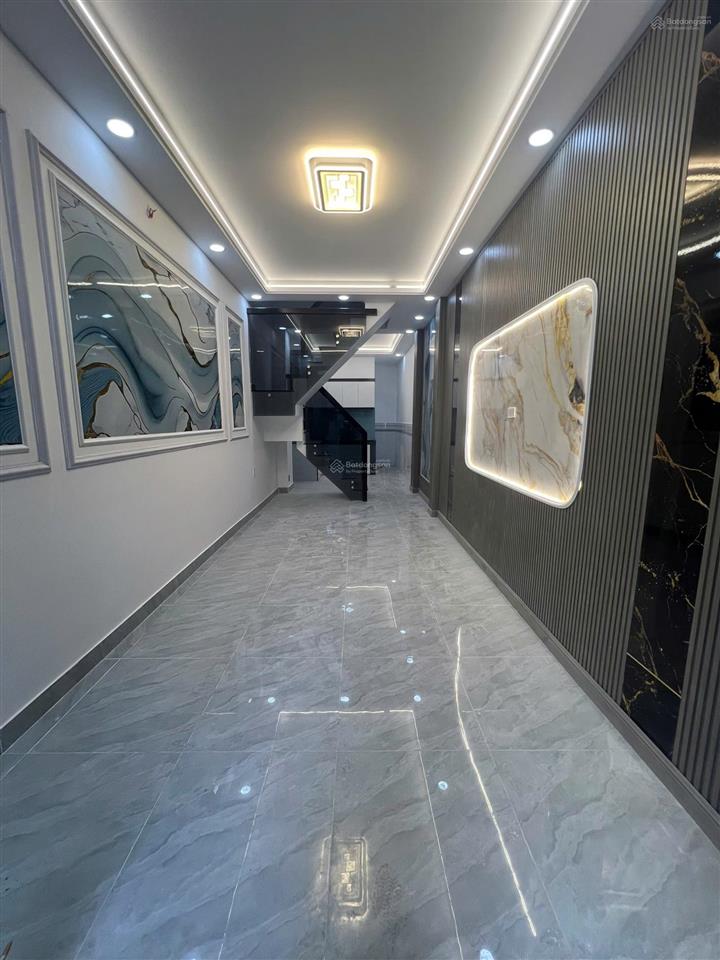 Nhà 40m2 hẻm xe hơi đường thới an 04 gần siêu thị metro, có 2pn 2wc, ban công, giá 1,86 tỷ còn tl