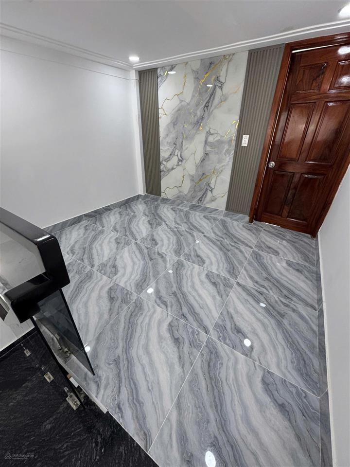 Nhà / ngắn hẻm xe tải đường lê văn khương (gần lẩu bò tèo). có 2pn 2wc, sân phơi, giá 1,49 tỷ có tl