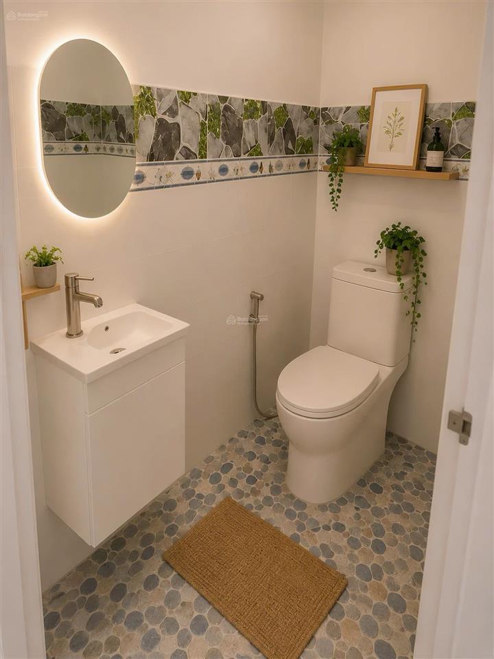 Nhà xinh chuẩn 20m2 đường trương thị hoa ngay trường nguyễn hiền, có 2pn, ban công. giá 1,09 tỷ tl