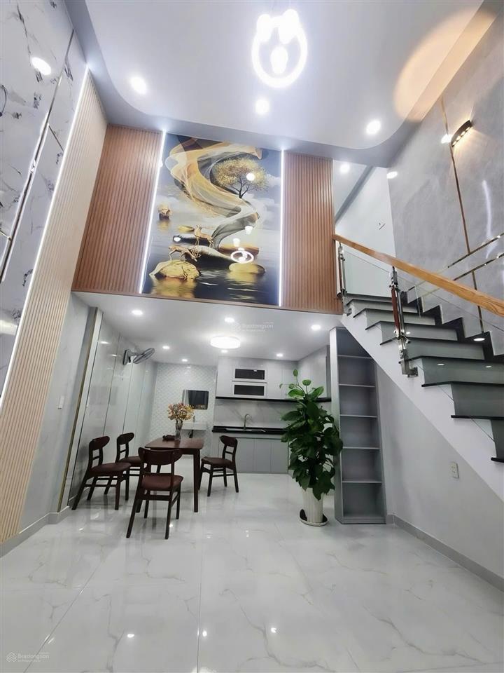 Nhà 34m2 xây mới đường liên khu 2  5 gần chợ thiếc, có 2pn 2wc, ban công. giá 1,6 tỷ (còn tl mạnh)
