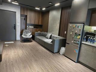 Chủ cần bán gấp căn hộ tản đà court quận 5, dt 68m2 giá 1 tỷ 590 thiết kế 2pn 2wc, tầng trung, shr