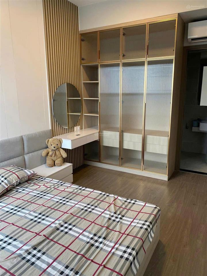 Căn hộ hiếm quận 11 chung cư thuận việt, dt 75m2, 2pn 2wc, shr, tầng cao thoáng mát