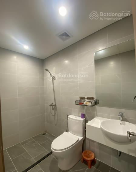 Chính chủ bán gấp melody âu cơ, dt 70m2, 2pn 2wc, sổ hồng riêng, tầng trung