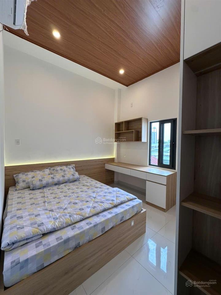 Bán nhà 2 tầng mt nguyễn công hoan 124m ngang 6,3m giá 7 tỷ  0938 155 ***