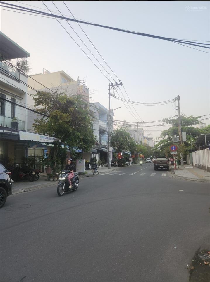 Nhà đẹp 3 tầng đường lý văn tố, sát biển mỹ khê  kinh doanh sầm uất   0938 155 ***