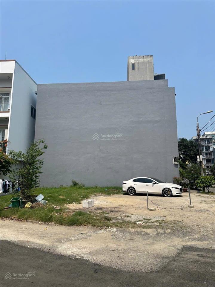 Bán góc 2mt trường thi 2 và trường thi 4 sát sân bay đà nẵng 134m2 giá 15.5 tỷ  0938 155 ***