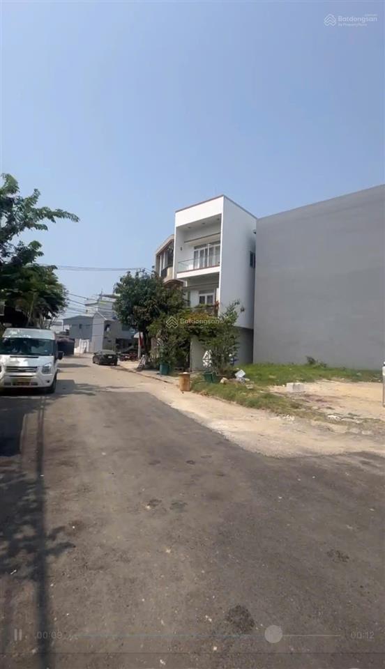 Bán góc 2mt trường thi 2 và trường thi 4 sát sân bay đà nẵng 134m2 giá 15.5 tỷ  0938 155 ***