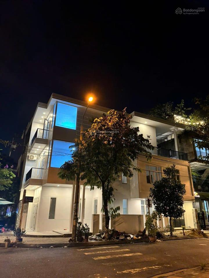 Bán nhà 3 tầng góc 2mt sương nguyệt ánh 101m² ngang 6m cách biển mỹ khê 400m  0938 155 ***