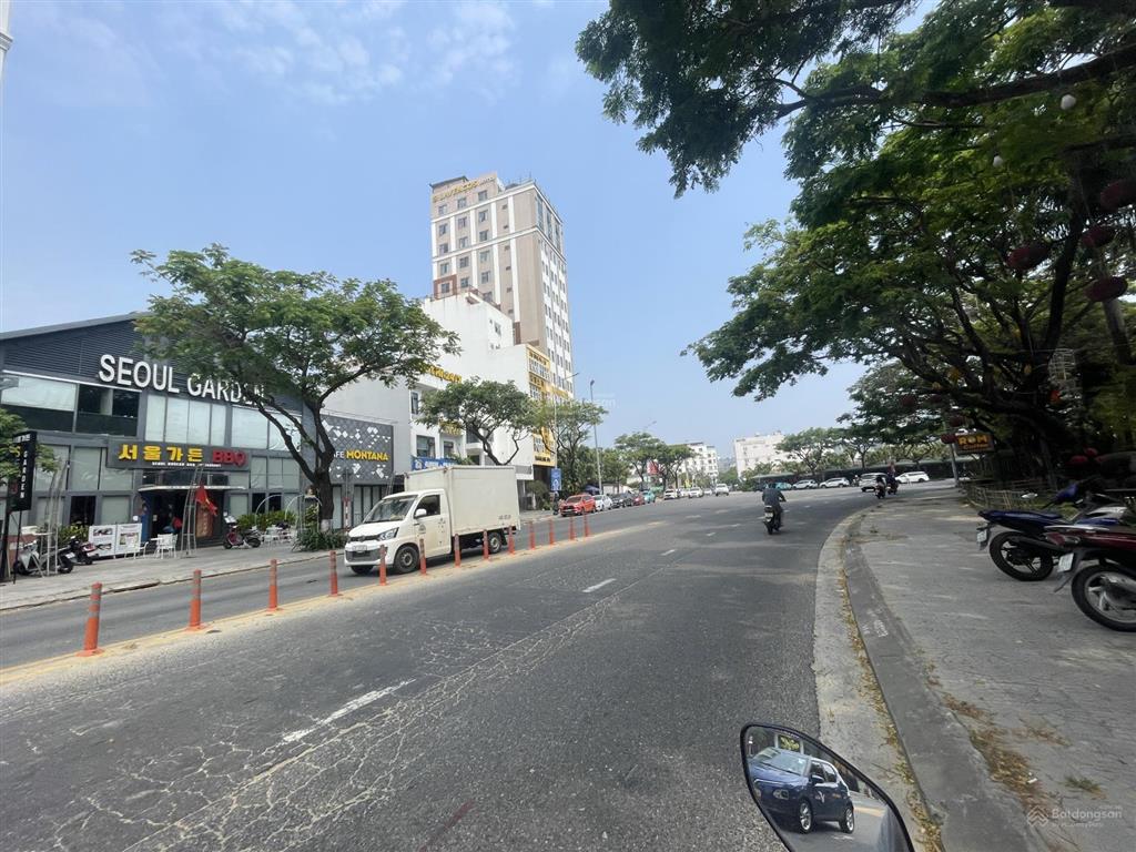 Bán nhà 3 tầng mt võ nguyên giáp view biển  khu phố tây du lịch sầm uất 140m²  0938 155 ***