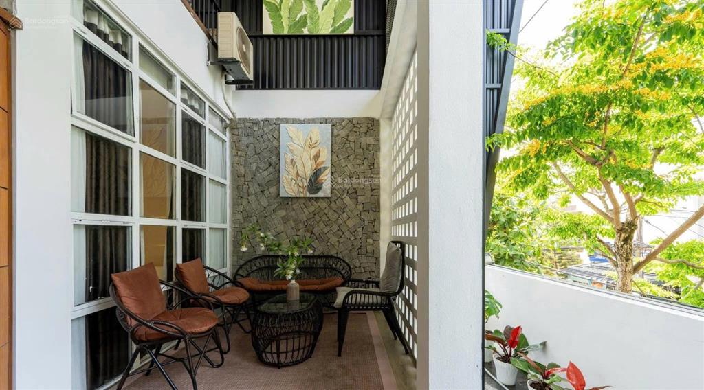 Bán villas 3 tầng mt trần văn dư  thông biển mỹ khê 113m2 ngang 7.5m  0938 155 ***
