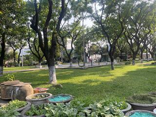 Bán đất tặng nhà mt mỹ an 3  đối diện công viên vị trí đẹp cách sông hàn 100m  0938 155 ***
