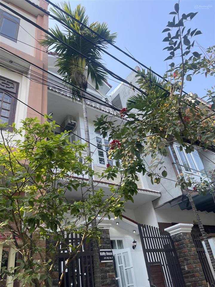 Bán đất tặng nhà mt mỹ an 3  đối diện công viên vị trí đẹp cách sông hàn 100m  0938 155 ***