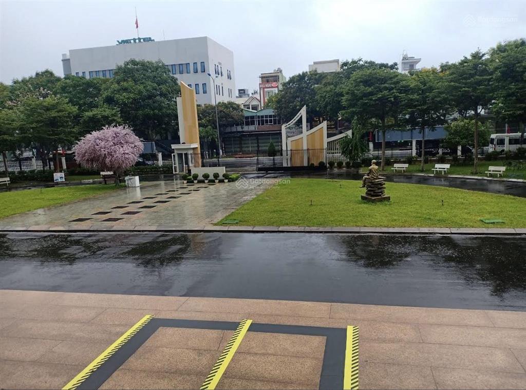 Siêu phẩm đất 2mt xô viết nghệ tĩnh  vị trí vip, kinh doanh cho thuê tốt  giá 1x tỷ  0938 155 ***