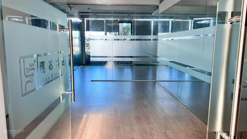 Siêu hiếm  bán tòa vp 8 tầng góc 2mt nguyễn hữu thọ 490m²  cho thuê gần 500tr/th,  0938 155 ***