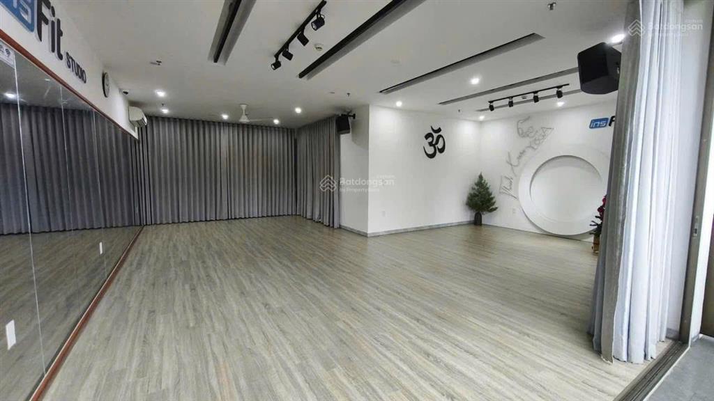 Hạ 3 tỷ bán nhanh tòa căn hộ mt nguyễn du  trung tâm hải châu  thu nhập 100tr/th  0938 155 ***
