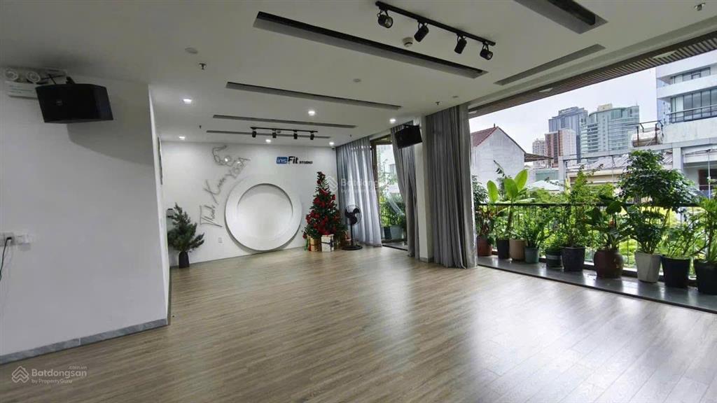 Hạ 3 tỷ bán nhanh tòa căn hộ mt nguyễn du  trung tâm hải châu  thu nhập 100tr/th  0938 155 ***