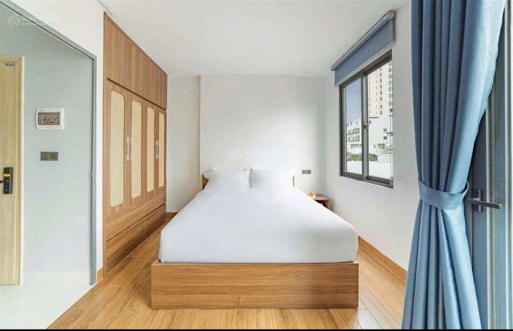Bán tòa căn hộ mới xây dựng đường mỹ khê 8 dòng tiền 80tr/th giá 24,6 tỷ,  0938 155 ***