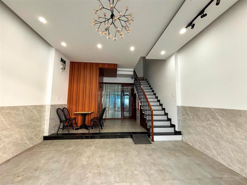 Bán tòa căn hộ thạch lam  sát biển mỹ khê dòng tiền 70tr/th  0938 155 ***