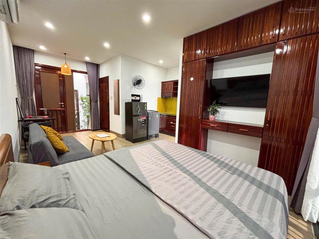 Bán tòa căn hộ thạch lam  sát biển mỹ khê dòng tiền 70tr/th  0938 155 ***