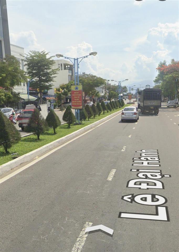 Bán kho mt lê đại hành  không vướng đường bay  200m2 ngang 10m giá 18 tỷ   0938 155 ***