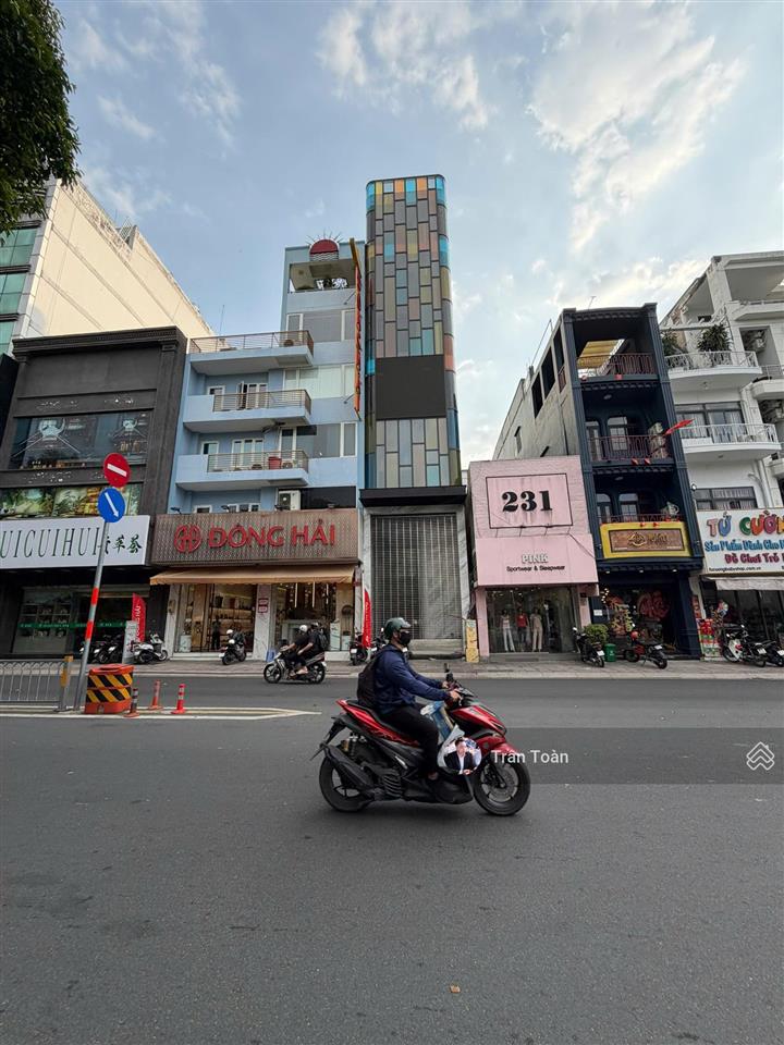 Bán nhà mặt tiền 225bis227 hai bà trưng , phường xuân hoà, tp. hcm