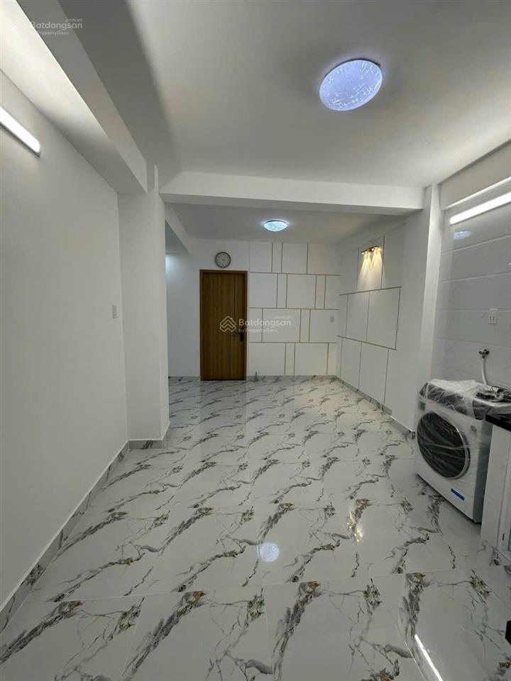 Chung cư có thang máy 63m2.phan văn trị gò vấp